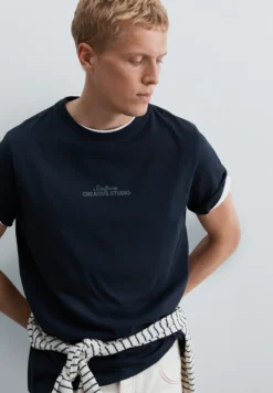 CAMISETA ESTAMPADA REGULAR FIT