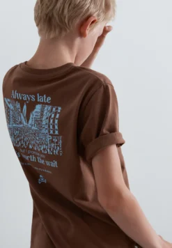 CAMISETA ESTAMPADA WASHED