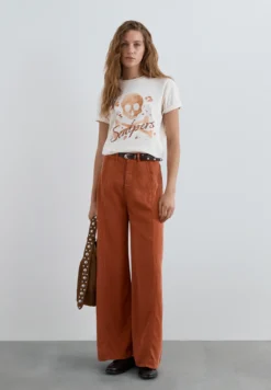 CAMISETA ESTAMPADO FRONTAL