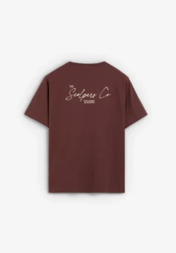 CAMISETA LOGO CONTRASTE