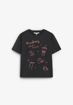 CAMISETA MOTIVOS BORDADOS