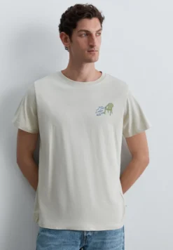 CAMISETA REGULAR FIT PRINT CONTRASTE