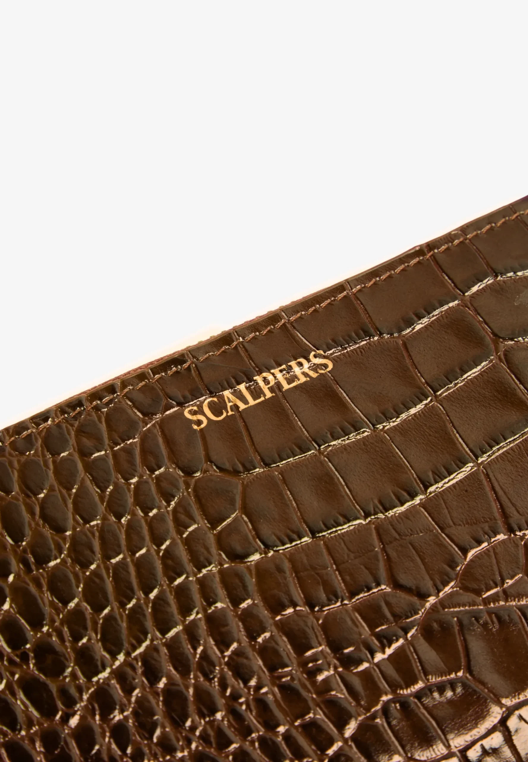 CARTERA PIEL RELIEVE