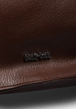 C'EST NOUS | BOLSO MUSE IN GRAINED LEATHER