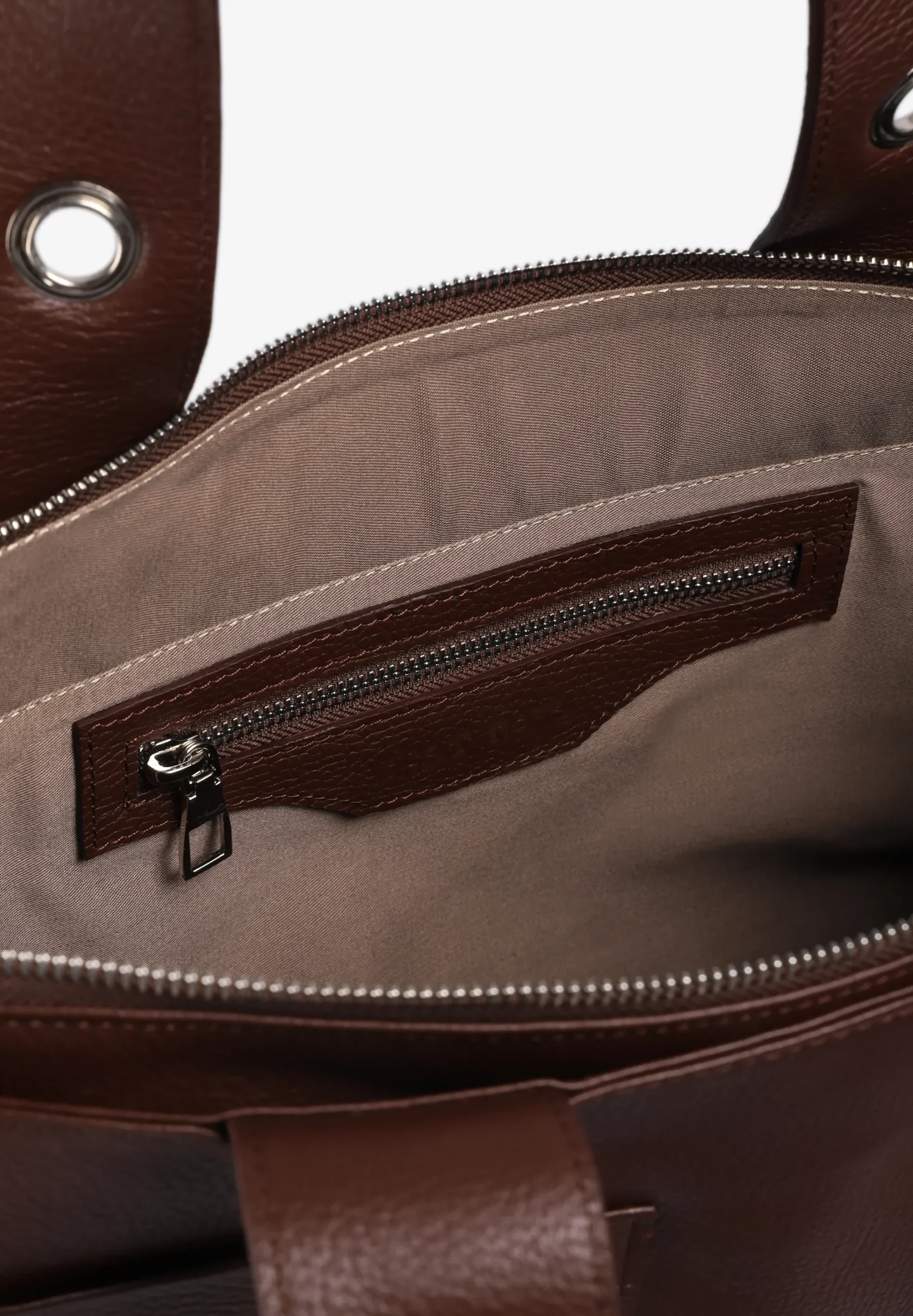 C'EST NOUS | BOLSO MUSE IN GRAINED LEATHER