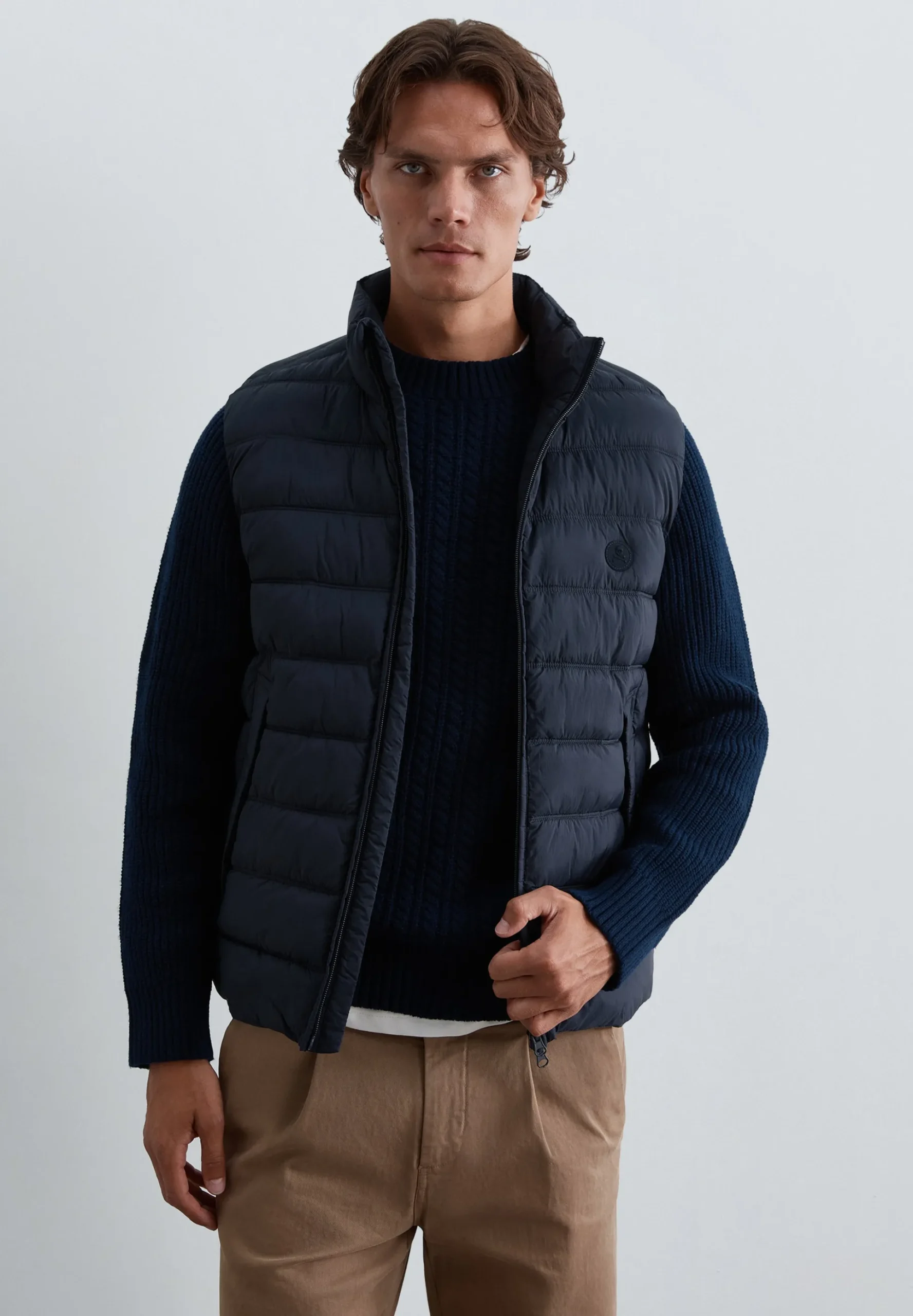 CHALECO ACOLCHADO BOLSILLOS
