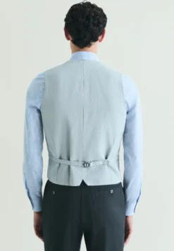 CHALECO CHAQUÉ CUELLO REDONDO