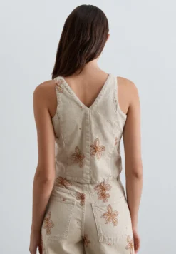 CHALECO DENIM BORDADOS FLORALES