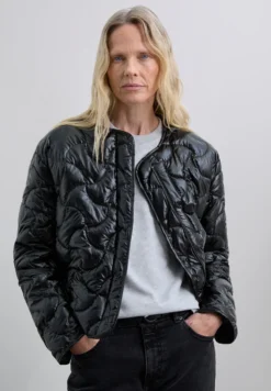 CHAQUETA ACOLCHADA