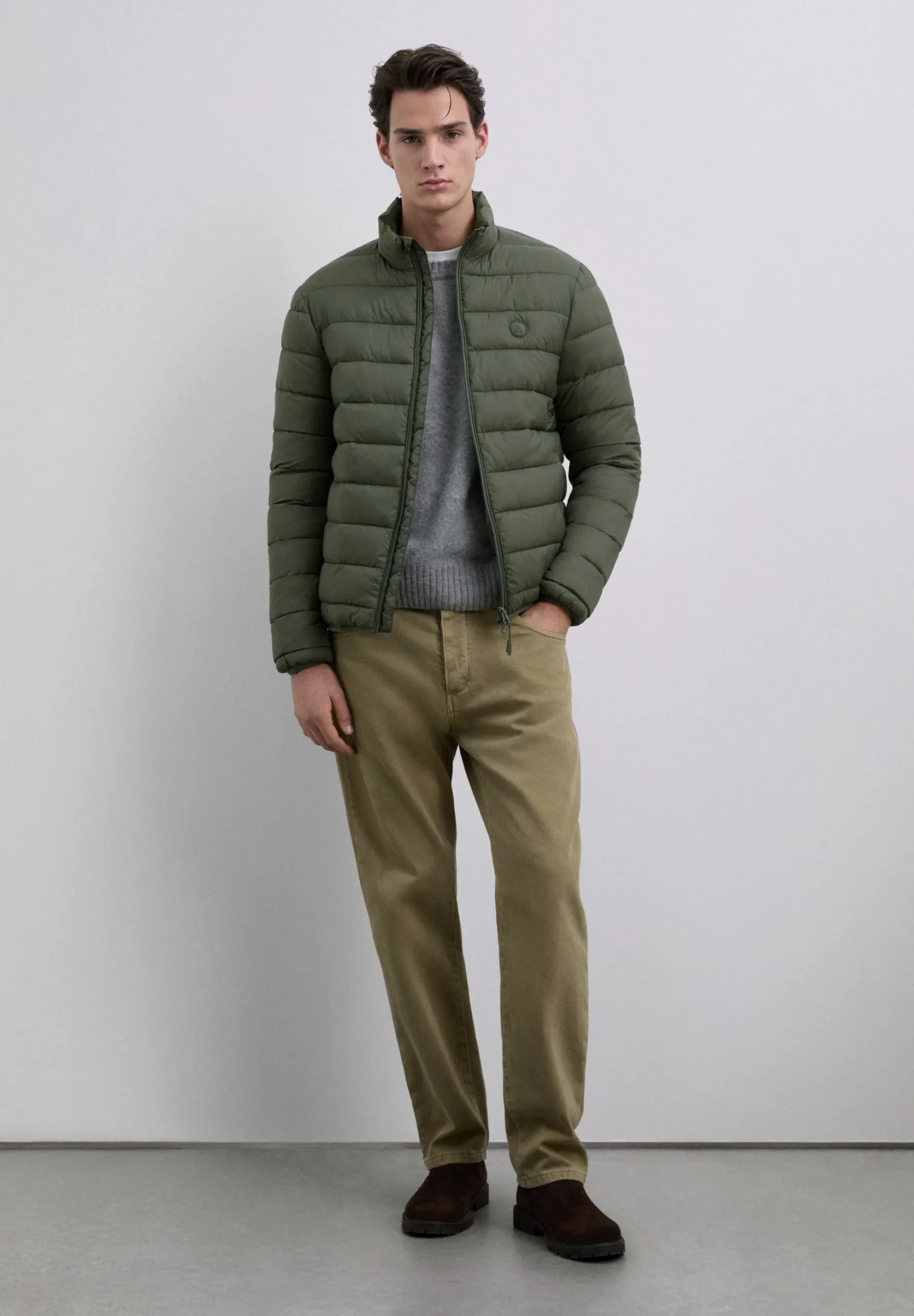 CHAQUETA ACOLCHADA LIGERA