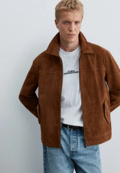 CHAQUETA ANTE BOLSILLOS