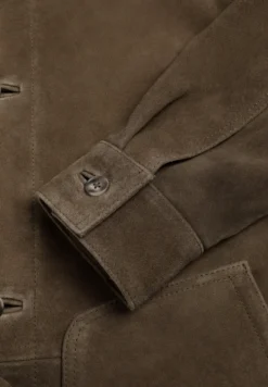 CHAQUETA ANTE CON BOLSILLOS