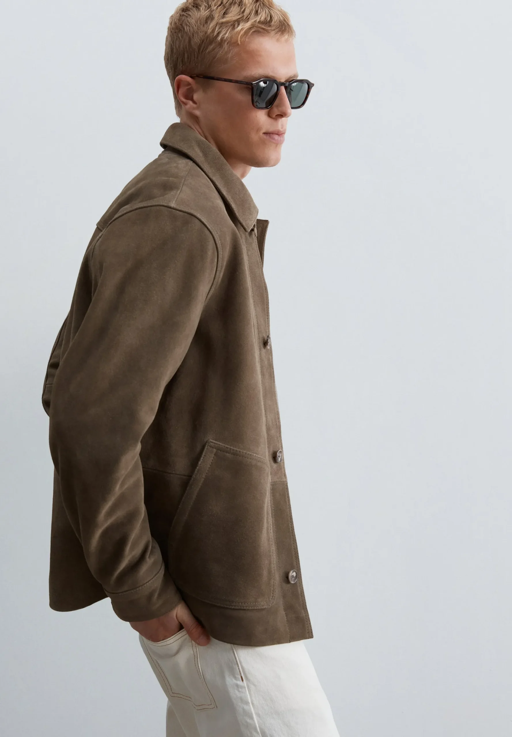 CHAQUETA ANTE CON BOLSILLOS