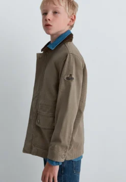 CHAQUETA BOLSILLOS CHALECO INTERIOR