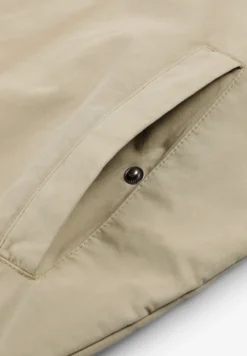 CHAQUETA CAPUCHA CALAVERA TONO