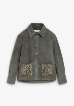 CHAQUETA DE ANTE BORDADA CON CUENTAS