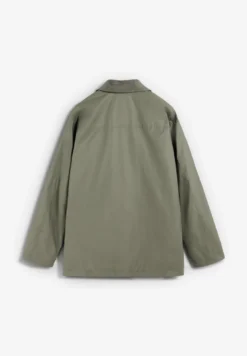 CHAQUETA ENCERADA CON SNAPS