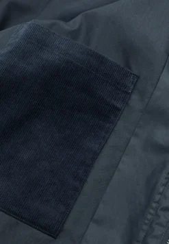 CHAQUETA ENCERADA CON SNAPS