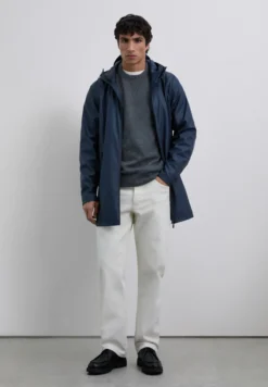 CHAQUETA IMPERMEABLE LOGO