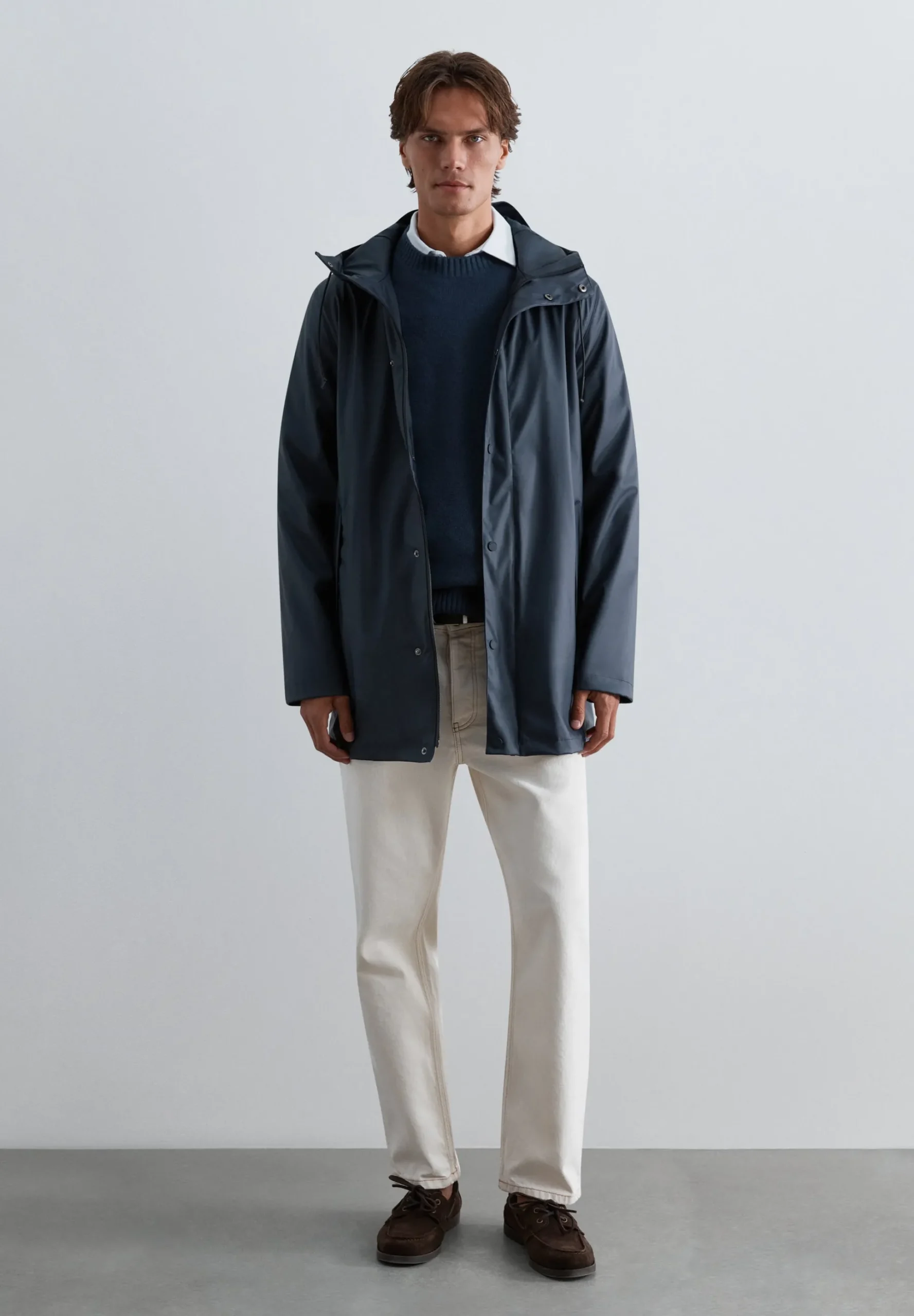 CHAQUETA IMPERMEABLE LOGO