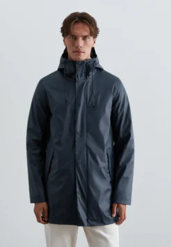 CHAQUETA IMPERMEABLE LOGO