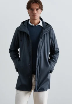 CHAQUETA IMPERMEABLE LOGO