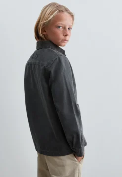 CHAQUETA LIGERA MULTIBOLSILLOS
