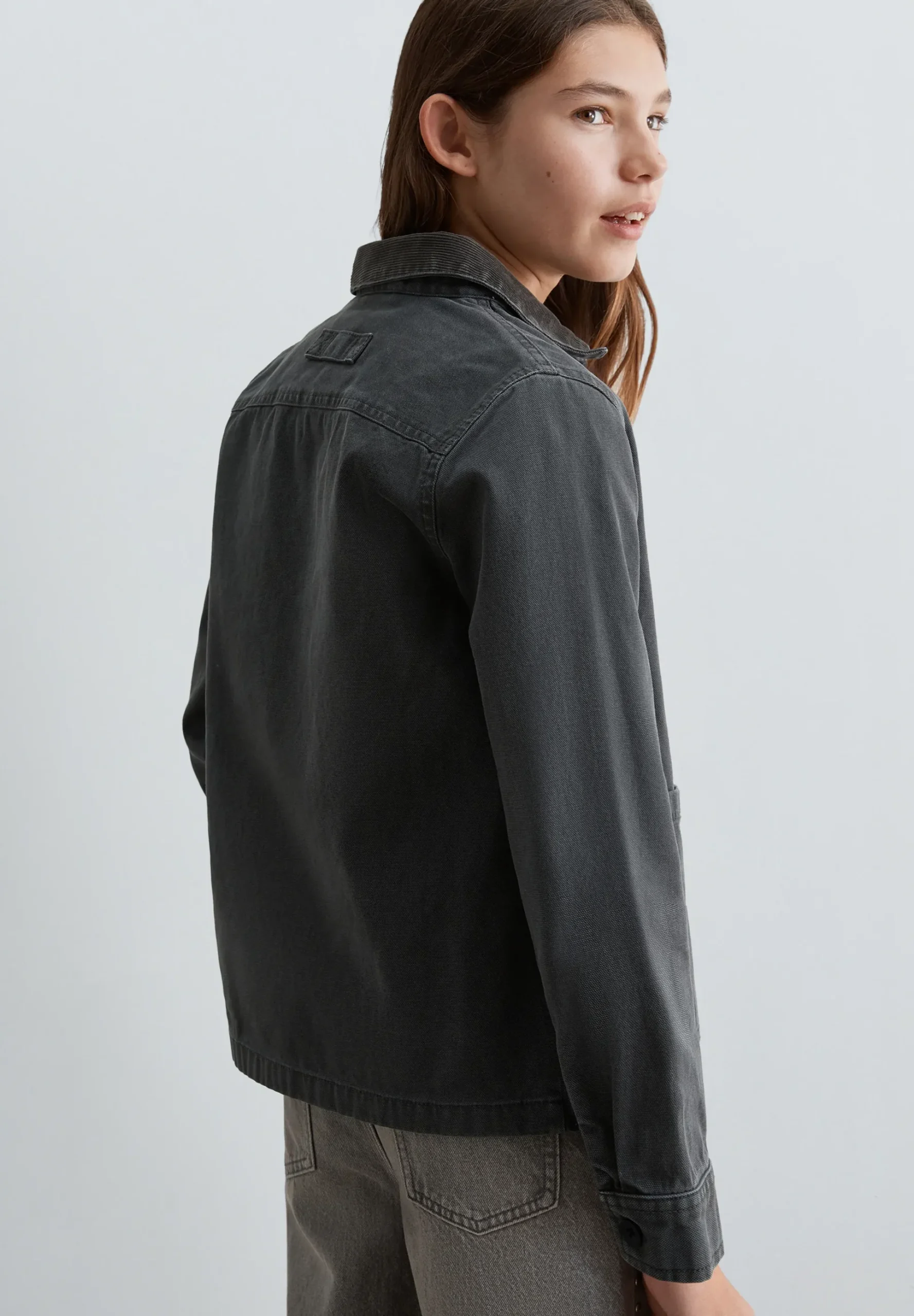 CHAQUETA LIGERA MULTIBOLSILLOS