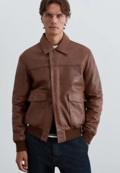 CHAQUETA PIEL BOLSILLOS