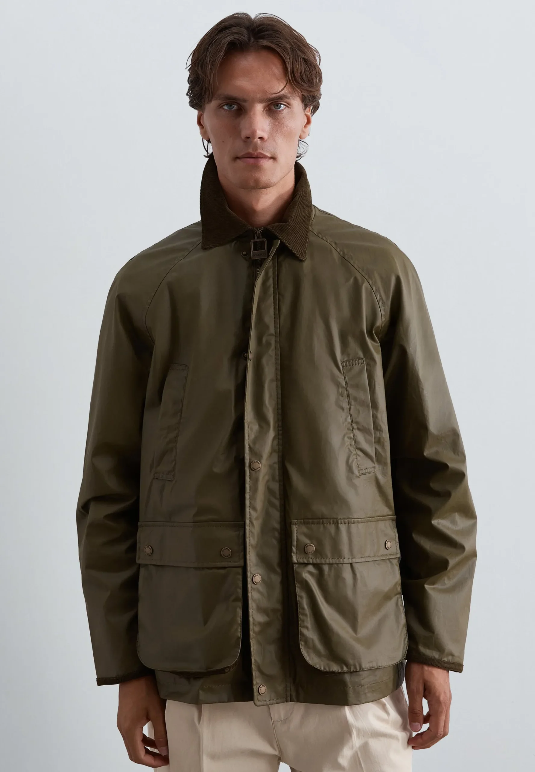 CHAQUETA RESINADA CUELLO PANA