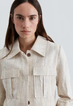 CHAQUETA RÚSTICA BOLSILLOS