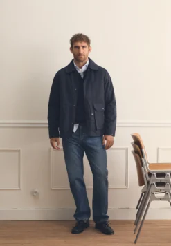 CHAQUETA TÉCNICA BOLSILLOS