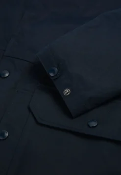 CHAQUETA TÉCNICA BOLSILLOS