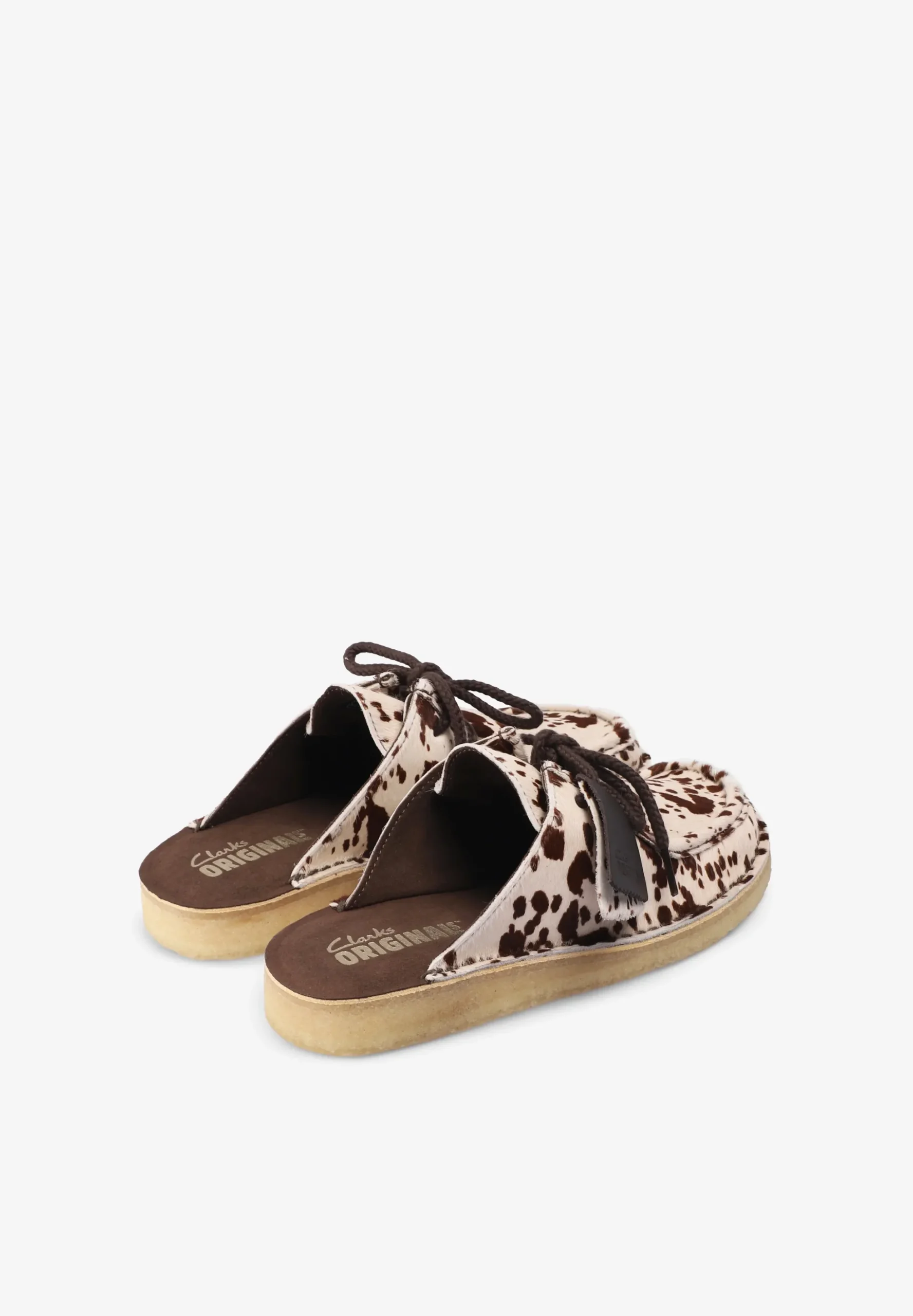 CLARKS | ZUECO NOMAD COW PRINT MUJER