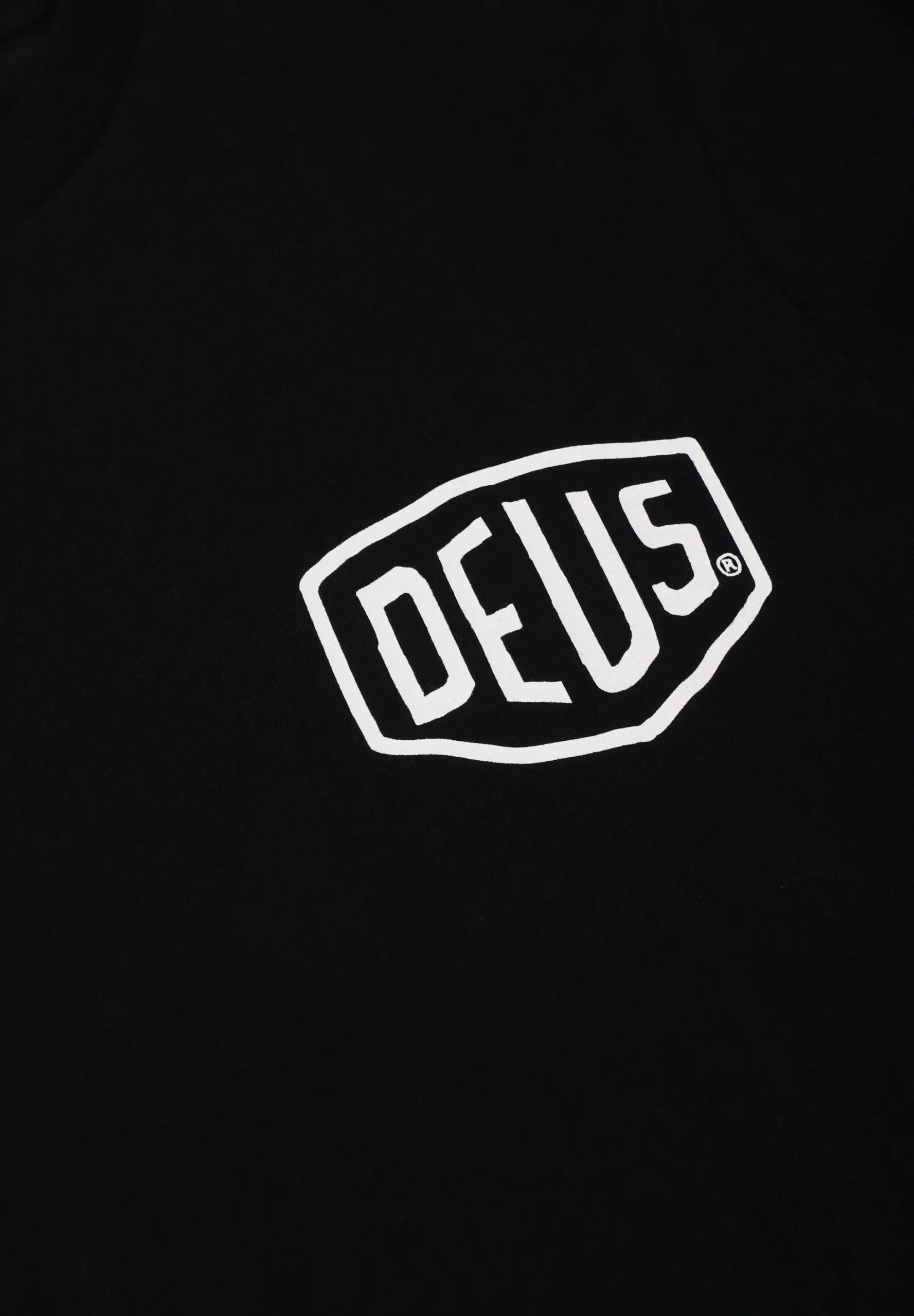 DEUS EX MACHINA | CAMISETA BIARRITZ ADDRESS