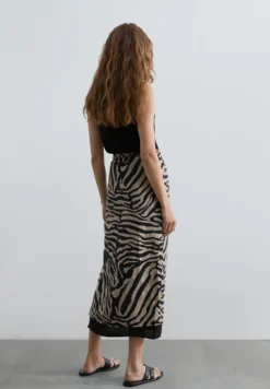 FALDA ANIMAL PRINT ABERTURA