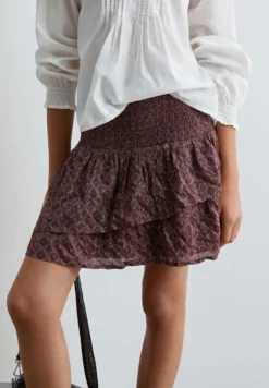 FALDA ESTAMPADA VOLANTES