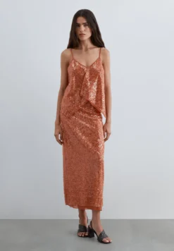 FALDA MIDI DE LENTEJUELAS
