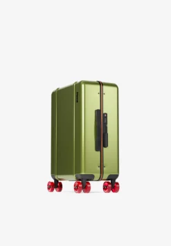 FLOYD | MALETA CABIN