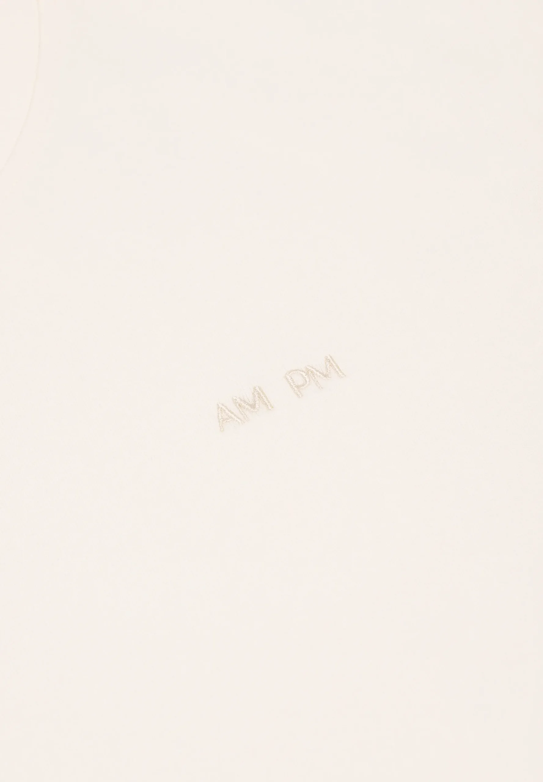 FROM AM TO PM | LA CAMISETA