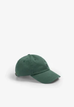GORRA CALAVERA BORDADA