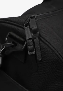 HERSCHEL | BOLSA DE VIAJE NOVEL