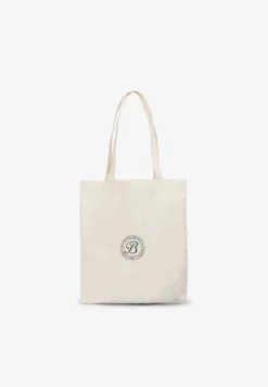 INVITED BRANDS | TOTE COMMUNITY