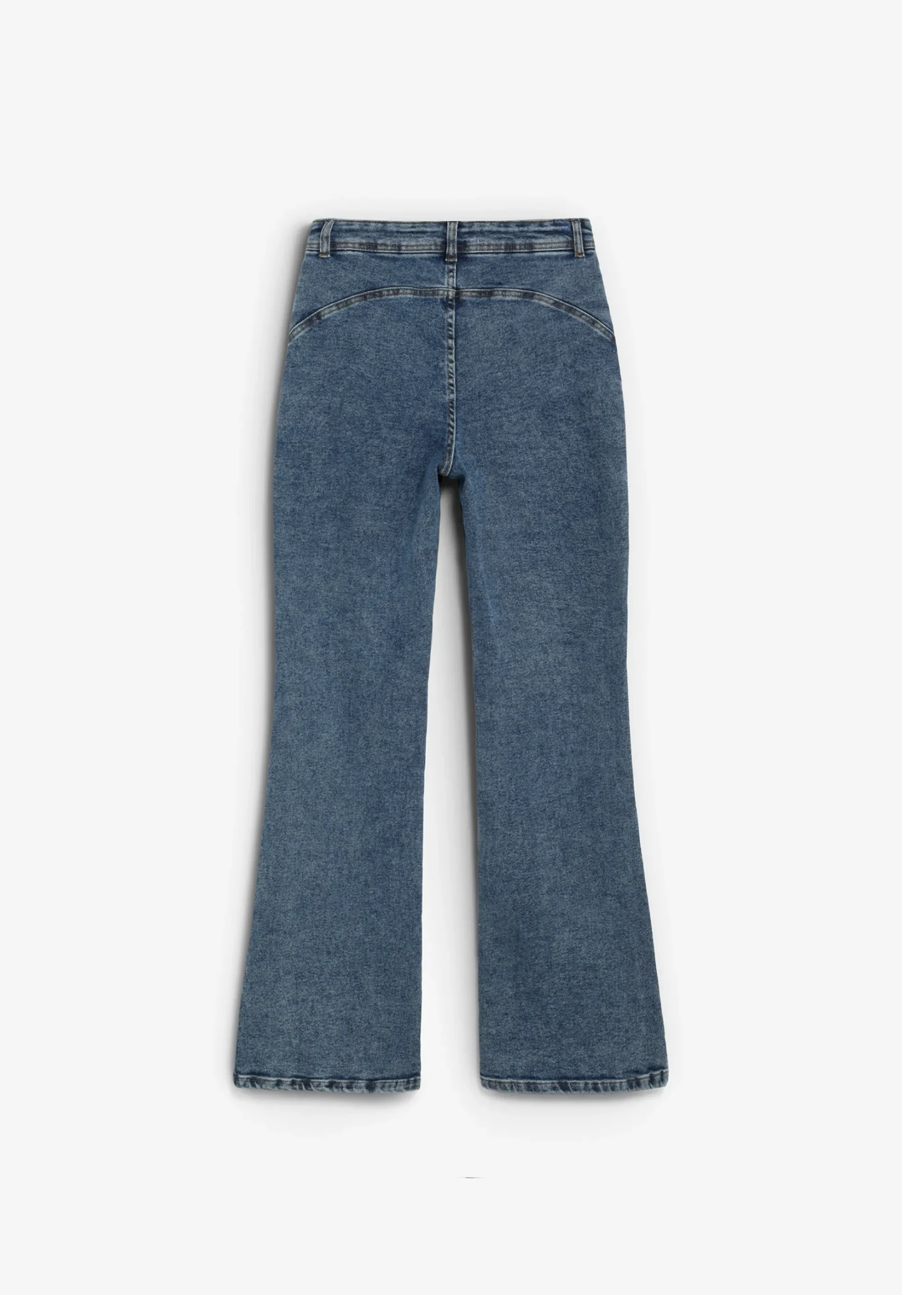 JEANS BOOTCUT TIRO ALTO