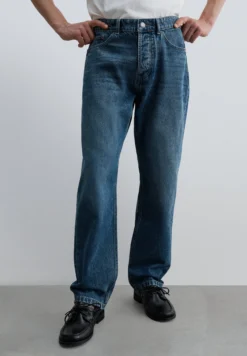 JEANS REGULAR FIT