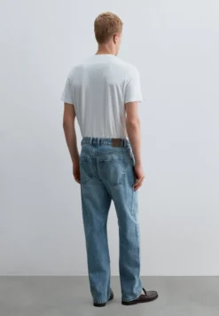 JEANS REGULAR FIT