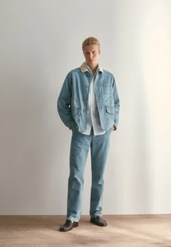 JEAN WASHED REGULAR FIT