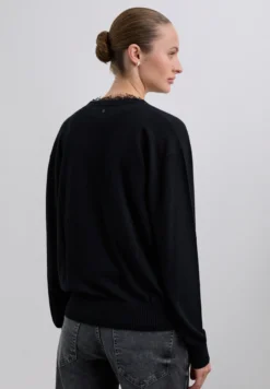 JERSEY ESCOTE V ENCAJE