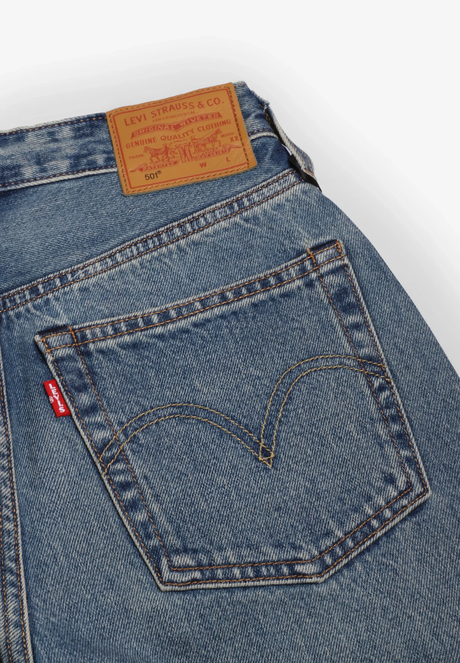 LEVIS | PANTALÓN DENIM 501 MUJER