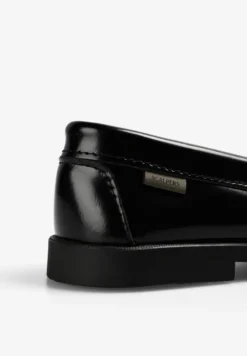 MOCASÍN CLÁSICO DE PIEL